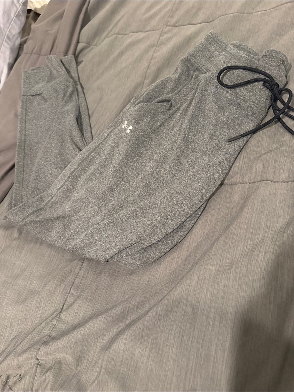 Under Armour Women's Heather Gray Jogger Track Pants